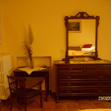 B&B San Nicola Serramazzoni Exteriér fotografie