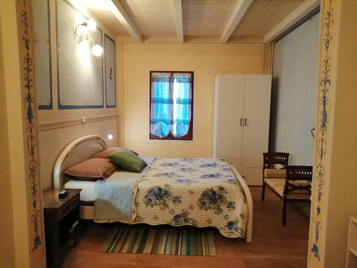 B&B San Nicola Serramazzoni Exteriér fotografie