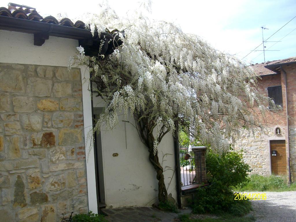 B&B San Nicola Serramazzoni Exteriér fotografie