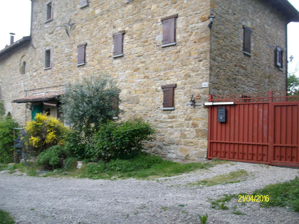 B&B San Nicola Serramazzoni Exteriér fotografie